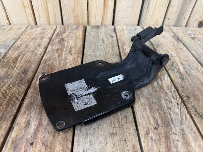 BISAGRA ASIENTO YAMAHA XMAX 125 06-09 - QrBox.es