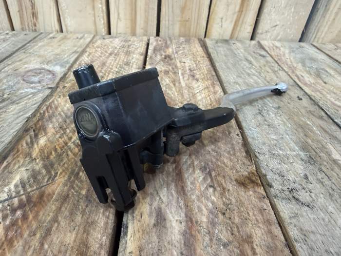 BOMBA FRENO TRASERO YAMAHA XMAX 125 06-09 - QrBox.es