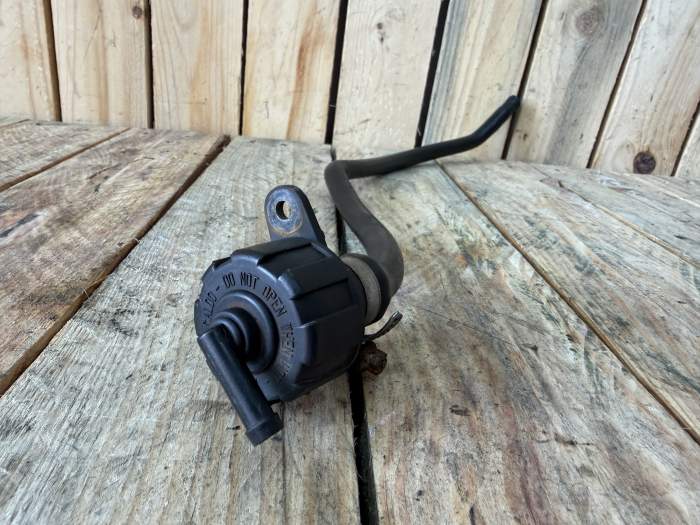 TAPON DE RADIADOR YAMAHA XMAX 125 06-09 - QrBox.es