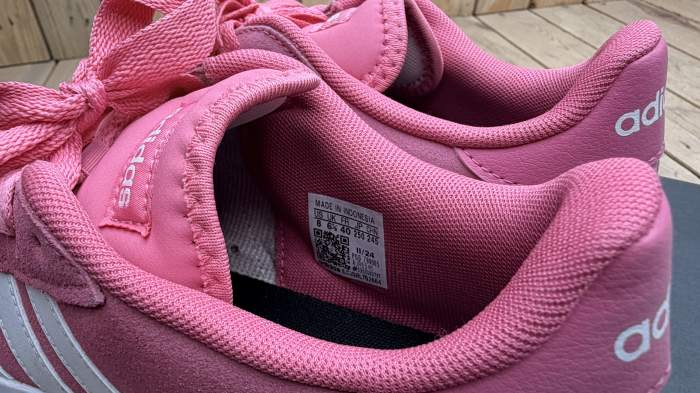 BAMBAS ADIDAS GRAND COURT BASE ROSAS TALLA 40 - QrBox.es
