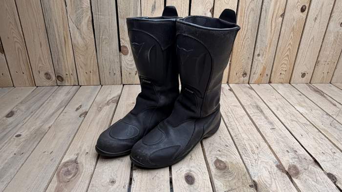 BOTAS MOTO DAINESE GORE-TEX 45 - QrBox.es