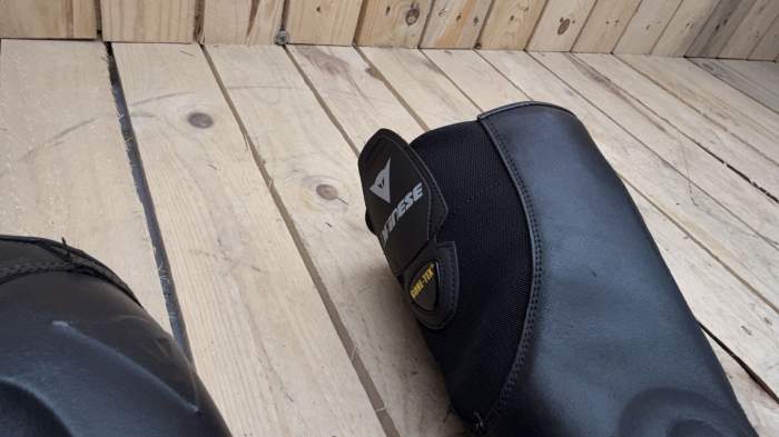 BOTAS MOTO DAINESE GORE-TEX 45 - QrBox.es