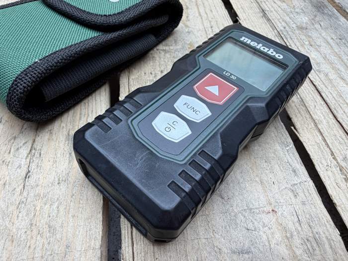 MEDIDOR LASER METABO LD30