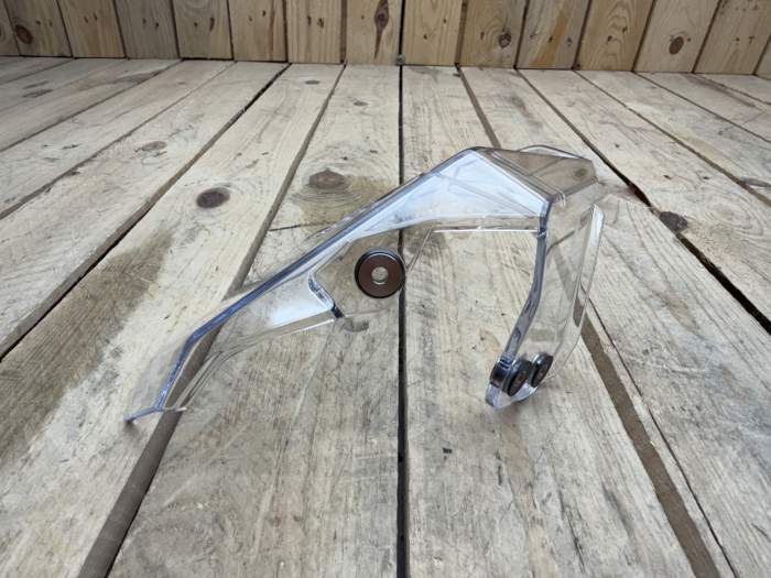 DEFLECTOR DE AIRE DERECHO R1300GS ADVENTURE 23-25 - QrBox.es