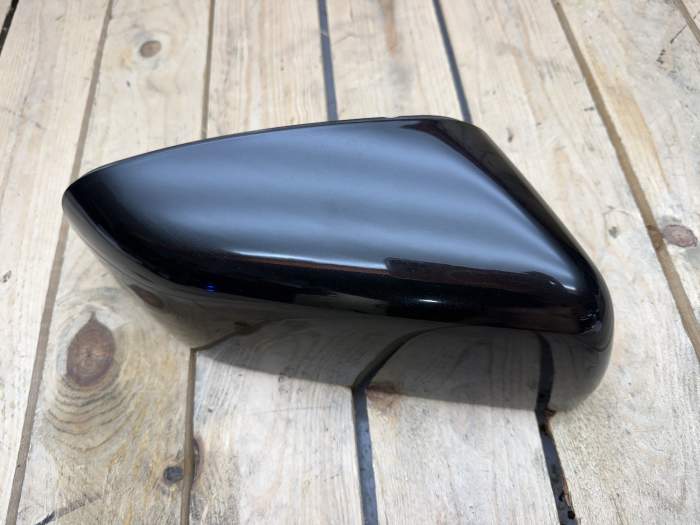 TAPA RETROVISOR DERECHA RANGE ROVER - QrBox.es