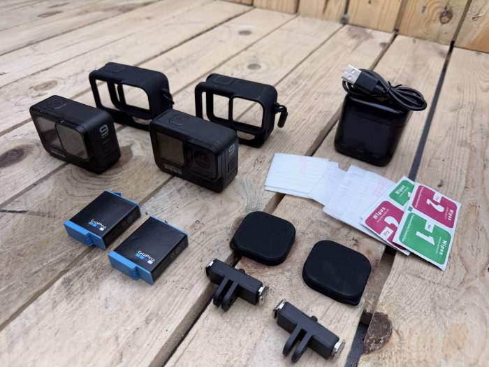 PACK 2 GOPRO HERO 9  BLACK + ACCESORIOS - QrBox.es