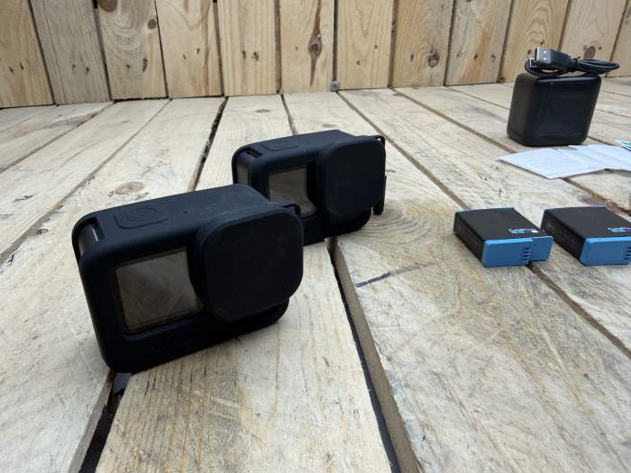 PACK 2 GOPRO HERO 9  BLACK + ACCESORIOS - QrBox.es