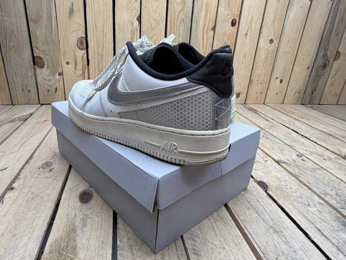 AIR FORCE 1 BLACK/WHITE 45 - QrBox.es