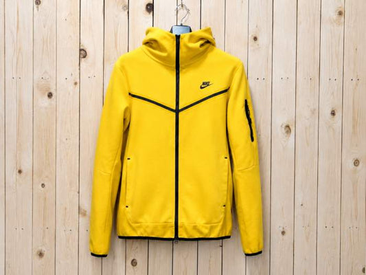 SUDADERA NIKE TECH AMARILLA XL - QrBox.es
