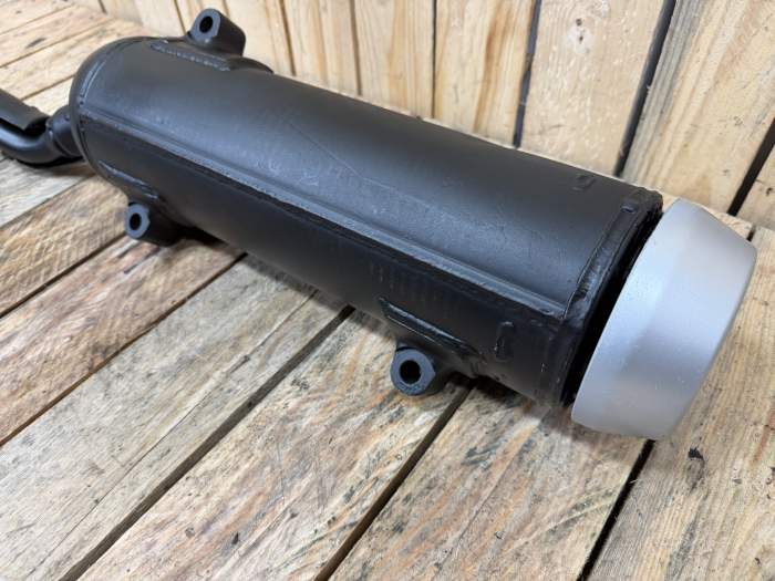 ESCAPE YAMAHA XMAX 125 06-09