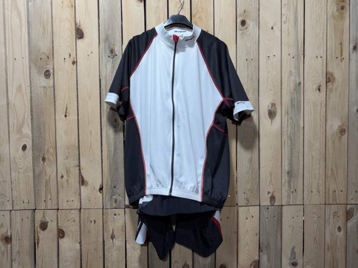 CONJUNTO CICLISMO BTWIN B/R 2XL