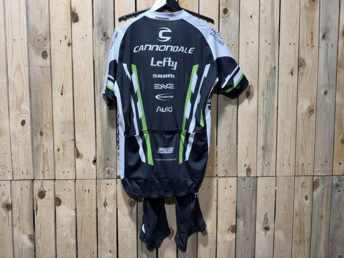 CONJUNTO CICLISMO 2XL CANNONDALE