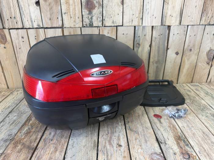 BAUL SHAD SH37 CON PARRILLA