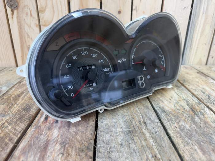 CUADRO DE INSTURMENTOS APRILIA ATLANTIC 125 03-08