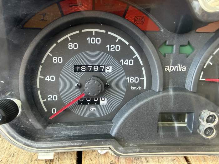 CUADRO DE INSTURMENTOS APRILIA ATLANTIC 125 03-08