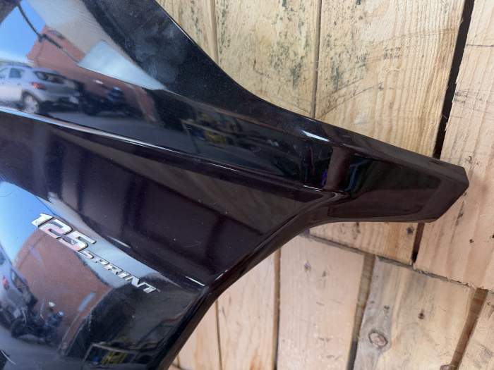 CARENADO DERECHO APRILIA ATLANTIC 125 06-08