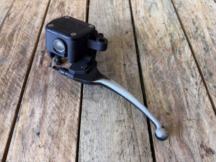 BOMBA DE FRENO TRASERA APRILIA ATLANTIC 125 03-08