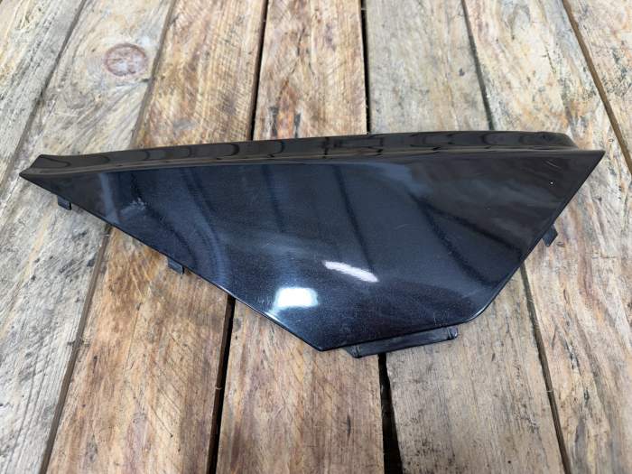 TAPA DERECHA APRILIA ATLANTIC 125 06-08