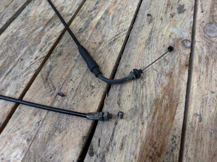 CABLE DE GAS APRILIA ATLANTIC 125 03-12