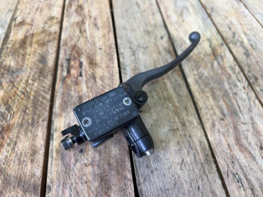 BOMBA FRENO DELANTERA HONDA S-WING 125 07-12