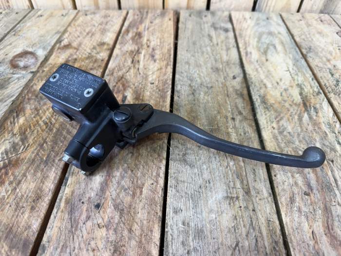 BOMBA FRENO DELANTERA HONDA S-WING 125 07-12