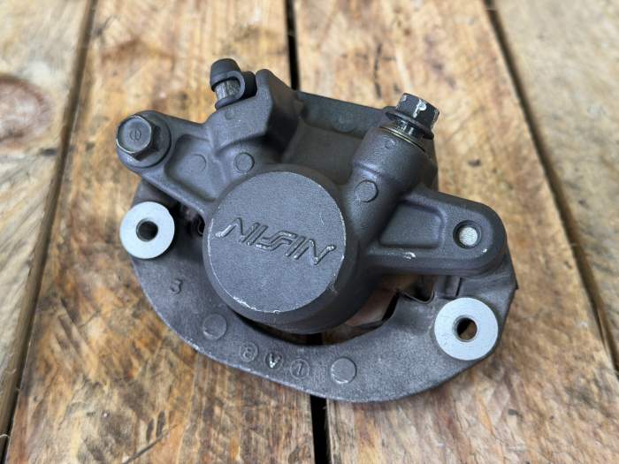 PINZA FRENO DELANTERA HONDA S-WING 125 07-12