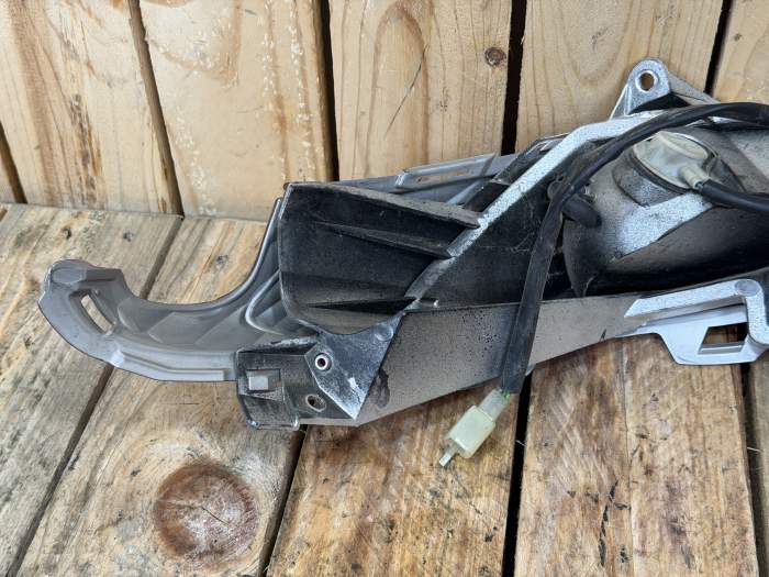 PILOTO TRASERO DERECHO HONDA S-WING 125 07-12