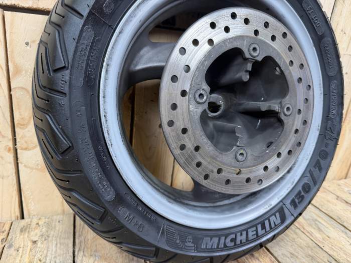RUEDA TRASERA HONDA S-WING 125 07-12