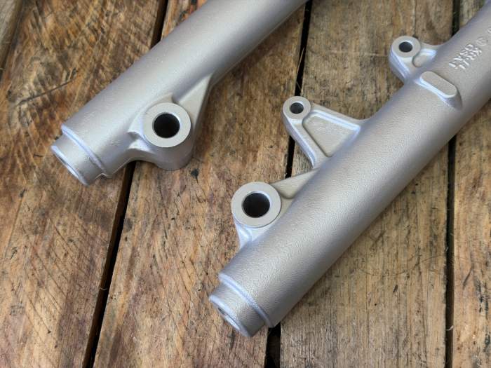 SUSPENSION DELANTERA HONDA S-WING 125 07-12 - QrBox.es