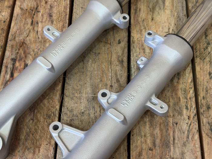 SUSPENSION DELANTERA HONDA S-WING 125 07-12 - QrBox.es