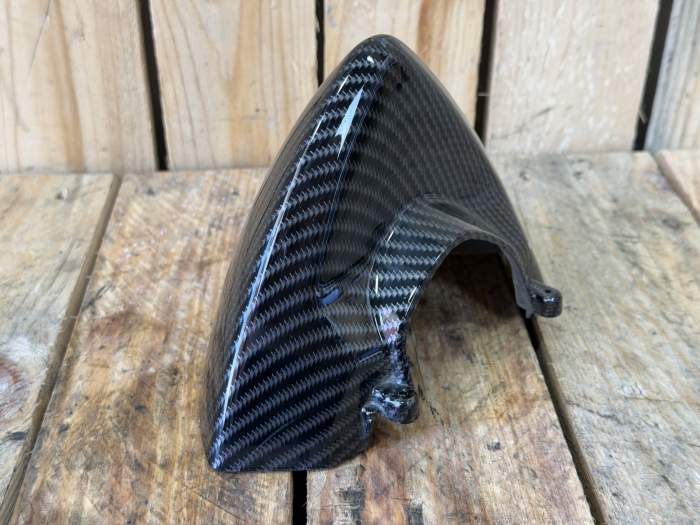 PROTECTOR CUENTAQUILOMETROS KAWASAKI ER-6N 09-11 - QrBox.es