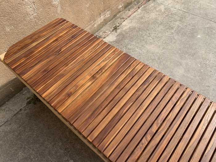 TARIMA DE MADERA 138X54 - QrBox.es