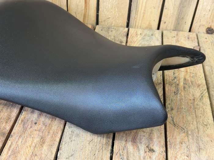 ASIENTO KAWASAKI ER-6N 09-11 - QrBox.es