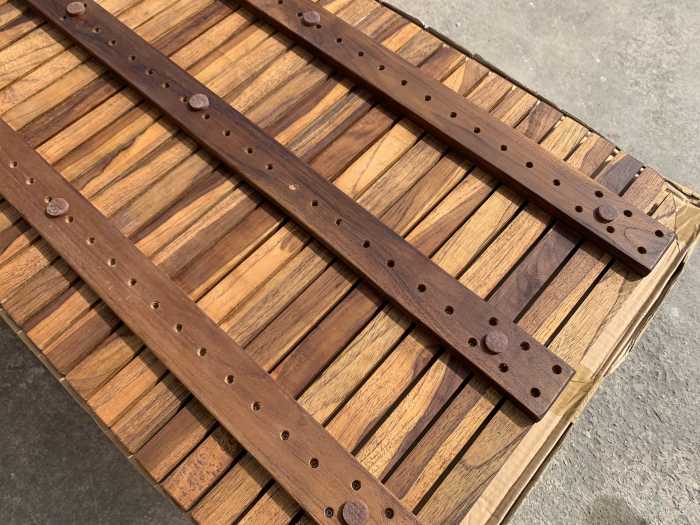 TARIMA DE MADERA 138X54 - QrBox.es