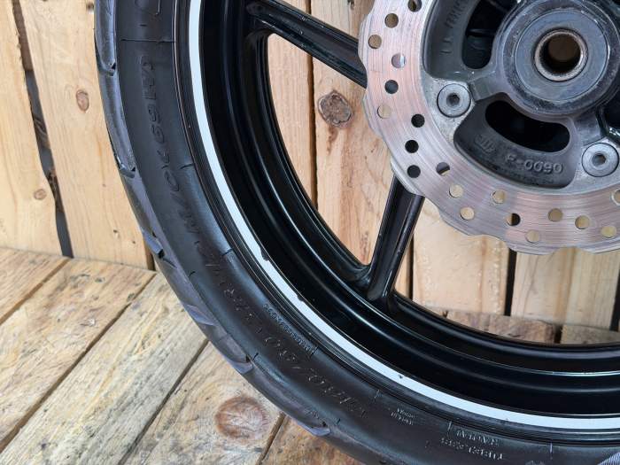 RUEDA TRASERA KAWASAKI ER-6N 09-11 - QrBox.es