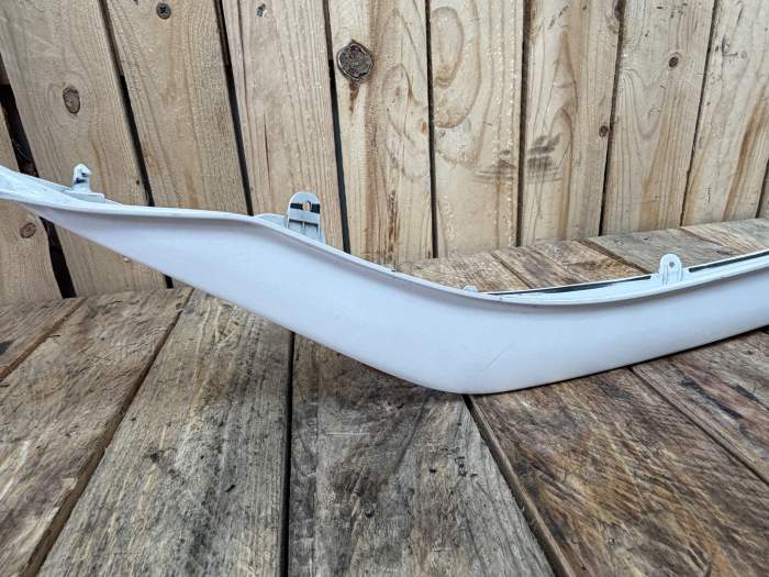 PLASTICO TRASERO DERECHO KAWASAKI ER-6N 09-11