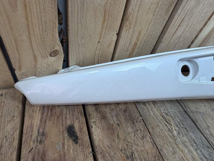 PLASTICO TRASERO IZQUIERDO KAWASAKI ER-6N 09-11