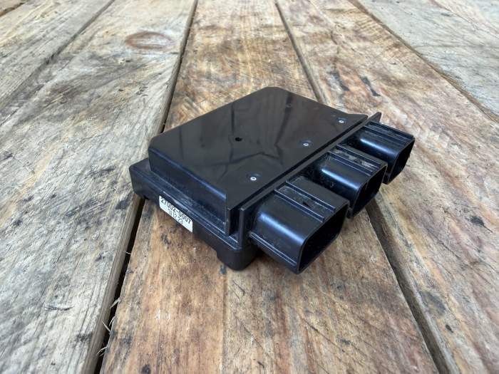 CAJA FUSIBLES KAWASAKI ER-6N 09-11