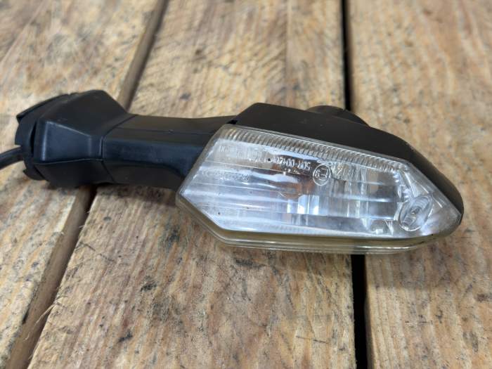 INTERMITENTE TRASERO IZQUIERDO KAWASAKI ER-6N 09-11