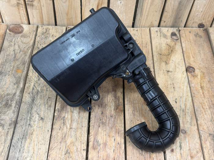 CAJA FILTRO DE AIRE SUZUKI BURGMAN 400 07-17
