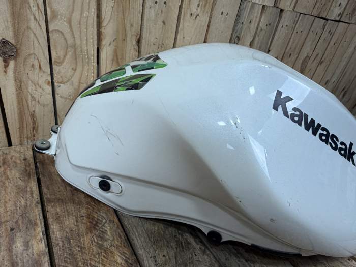 DEPOSITO COMBUSTIBLE KAWASAKI ER-6N 09-11