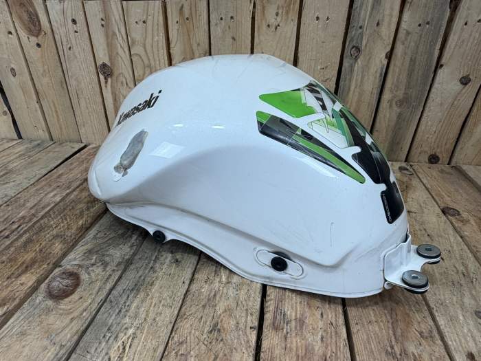 DEPOSITO COMBUSTIBLE KAWASAKI ER-6N 09-11