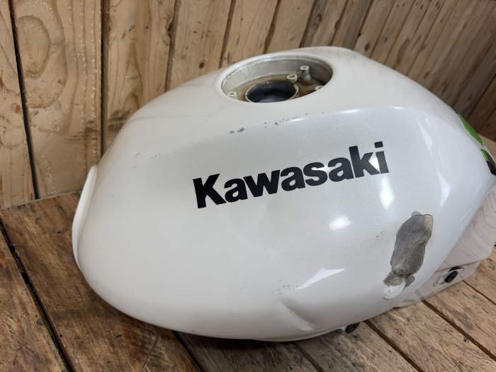 DEPOSITO COMBUSTIBLE KAWASAKI ER-6N 09-11