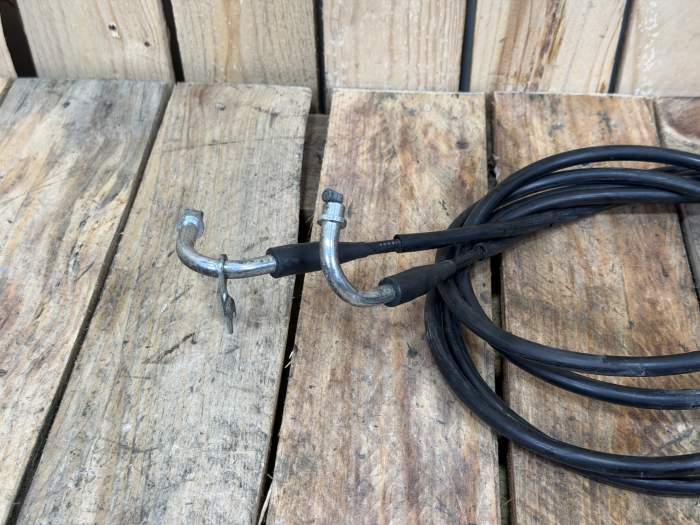 PUÑO CON CABLES DE GAS SUZUKI BURGMAN 400 07-17