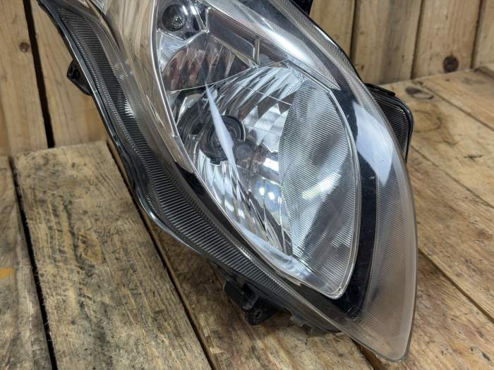 FARO DERECHO SUZUKI BURGMAN 400 07-17