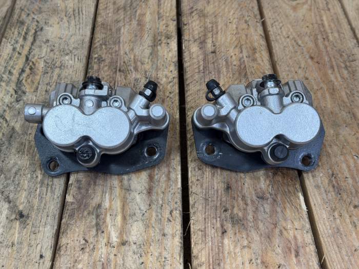 PINZAS DELANTERAS SUZUKI BURGMAN 400 07-17