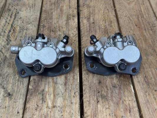 PINZAS DELANTERAS SUZUKI BURGMAN 400 07-17