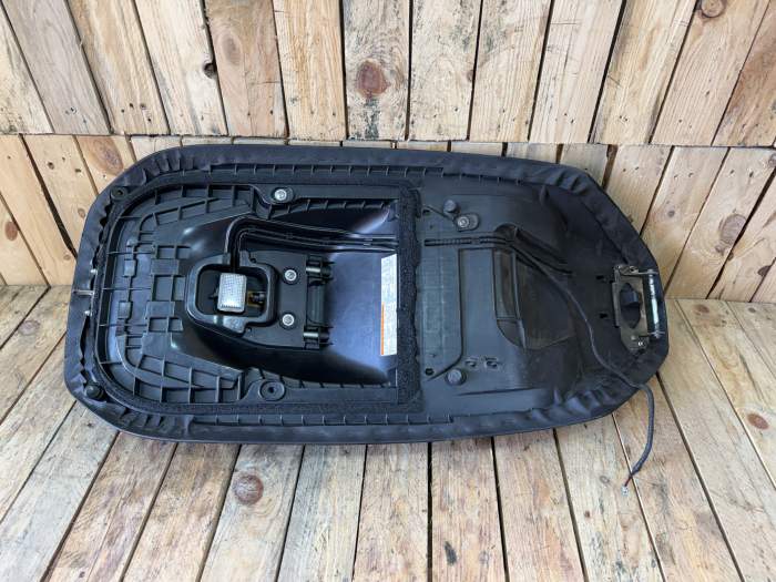 ASIENTO SUZUKI BURGMAN 400 07-17