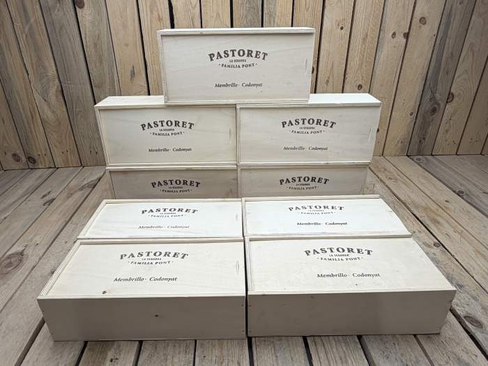 LOTE 9 CAJAS MEMBRILLO PASTORET