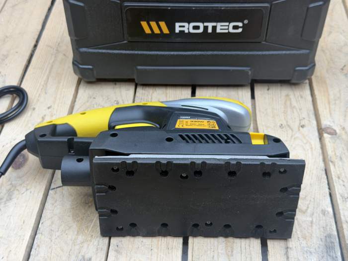 LIJADORA VIBRATORIA ROTEC 330W